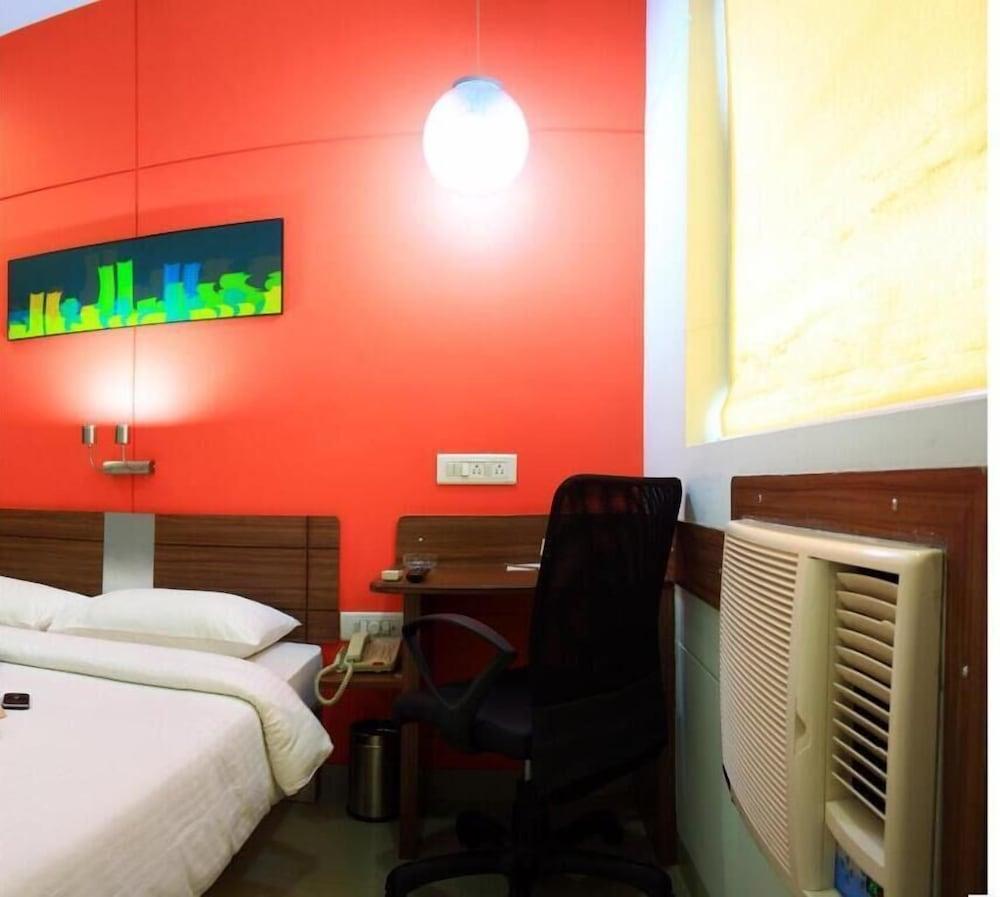 Hotel Manesar グルガウン エクステリア 写真